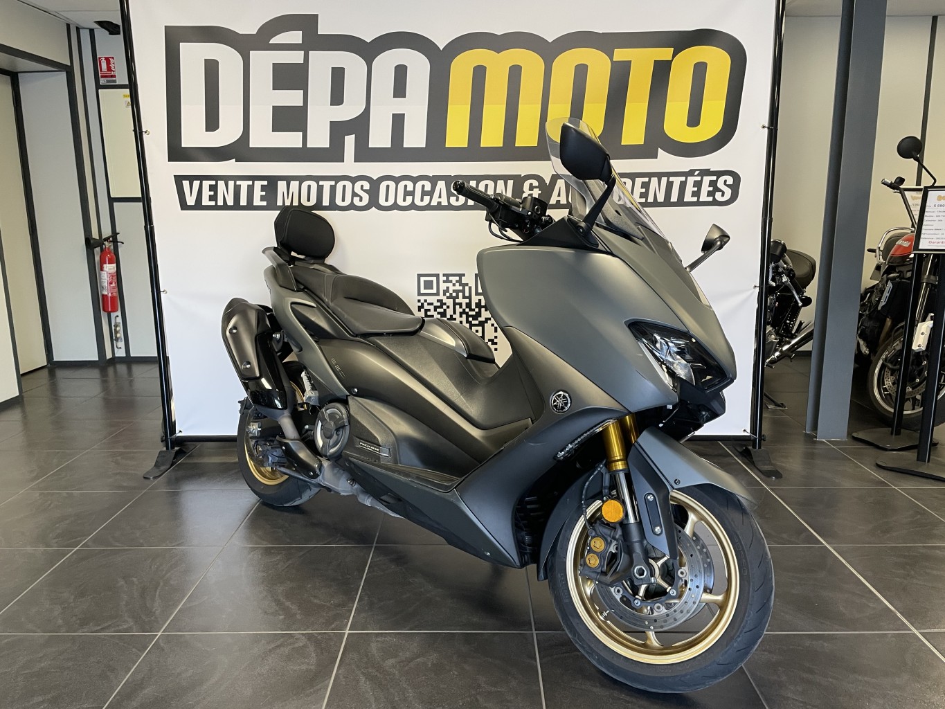 moto d’occasion YAMAHA  TMAX 560