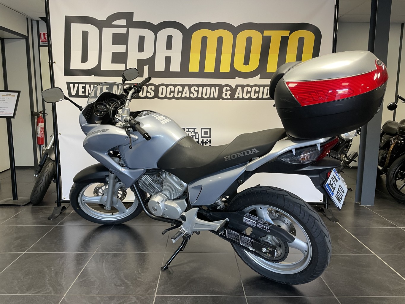 moto d’occasion HONDA VARADERO 125