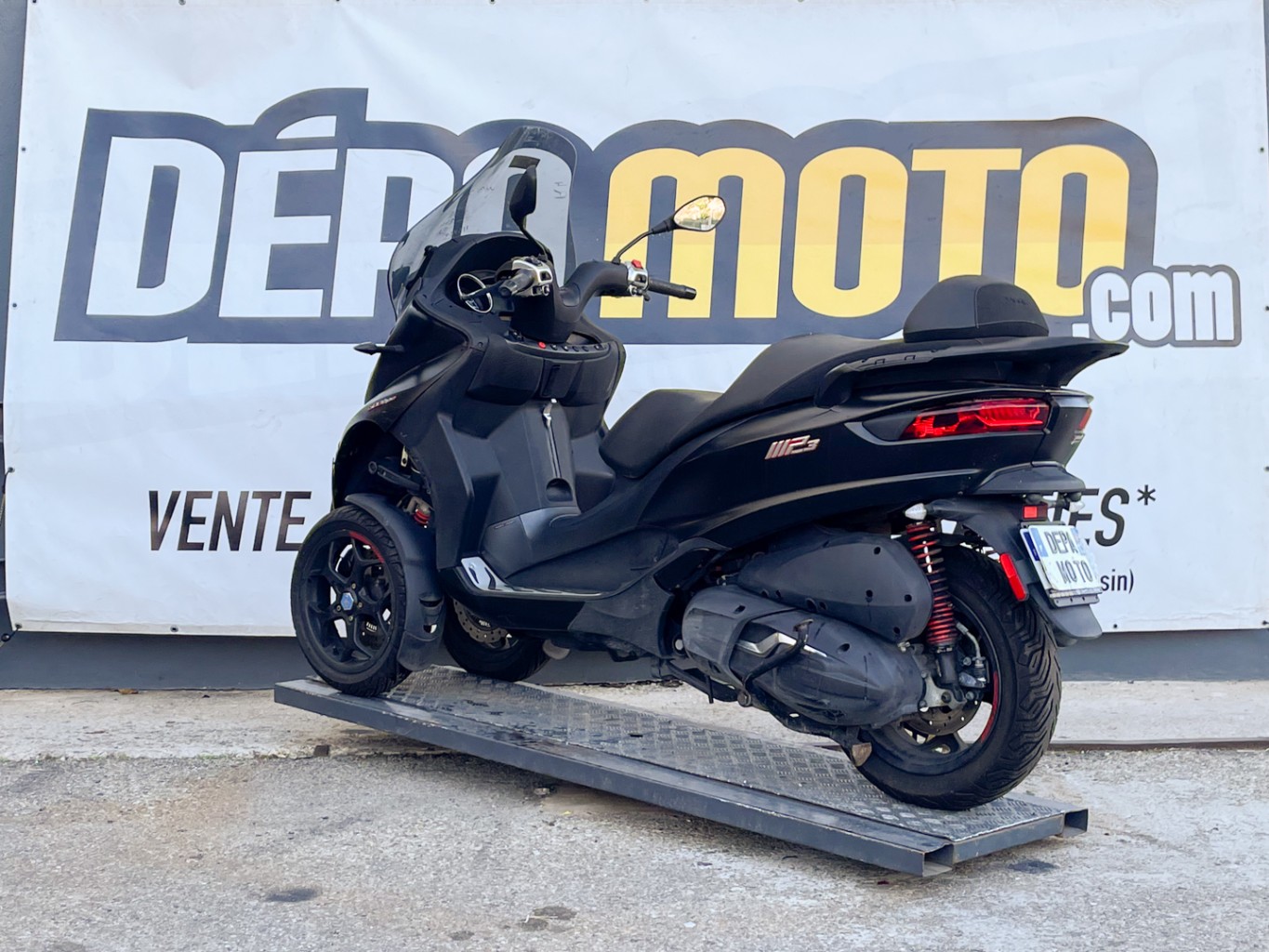 moto accidentée PIAGGIO MP3 500 SPORT ADVANCED