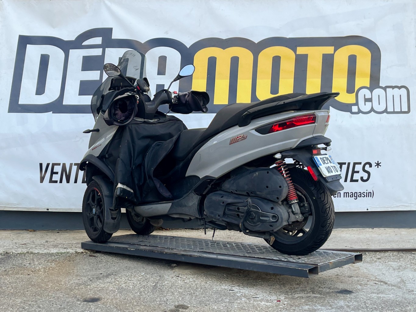 moto accidentée PIAGGIO MP3 500 HPE SPORT