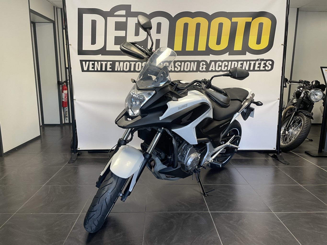 moto d’occasion HONDANC700XA