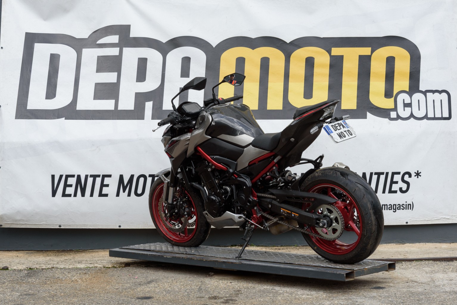 moto accidentée KAWASAKIZ900