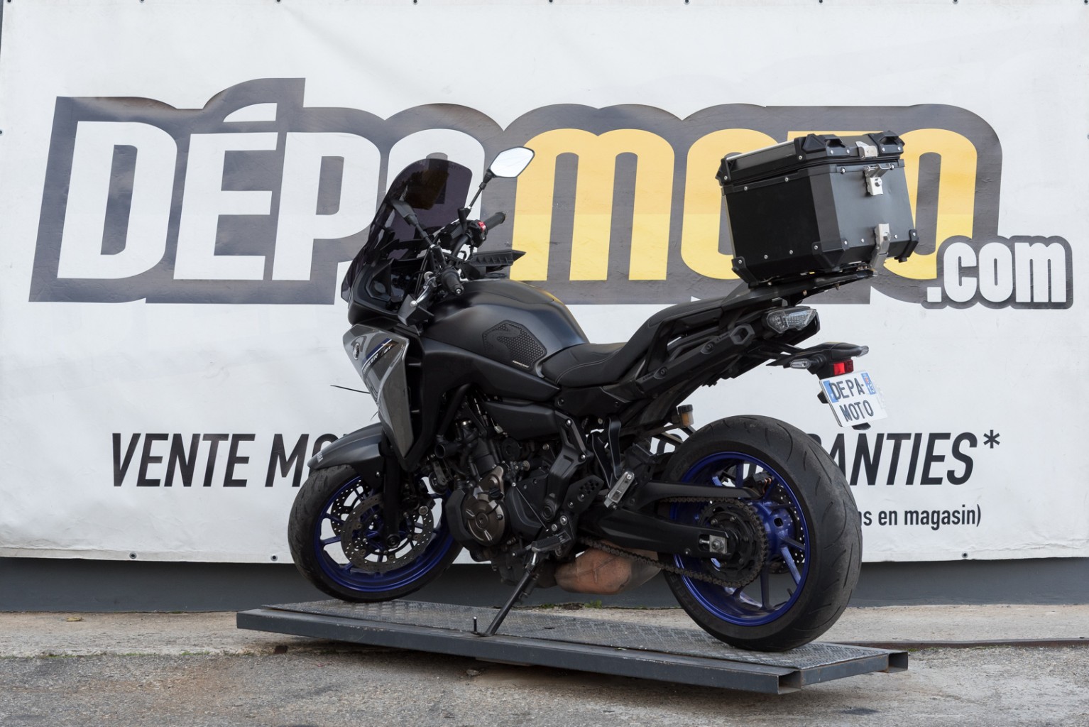 moto accidentée YAMAHA TRACER 700 GT