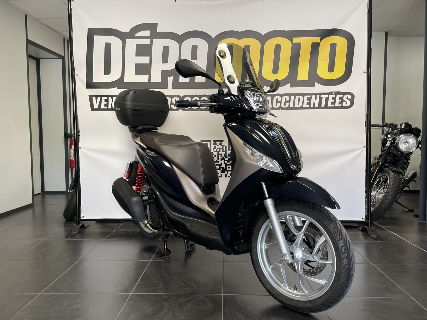 moto d’occasion PIAGGIO SCOOOTER  125 MEDLEY