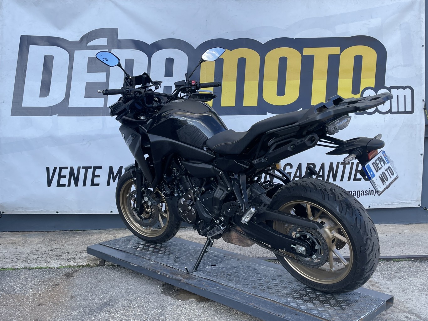 moto accidentée YAMAHA MT 07 TRACER GT