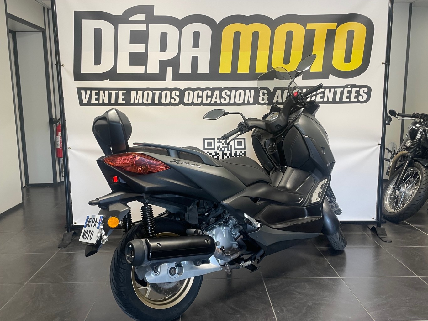 moto d’occasion YAMAHA XMAX