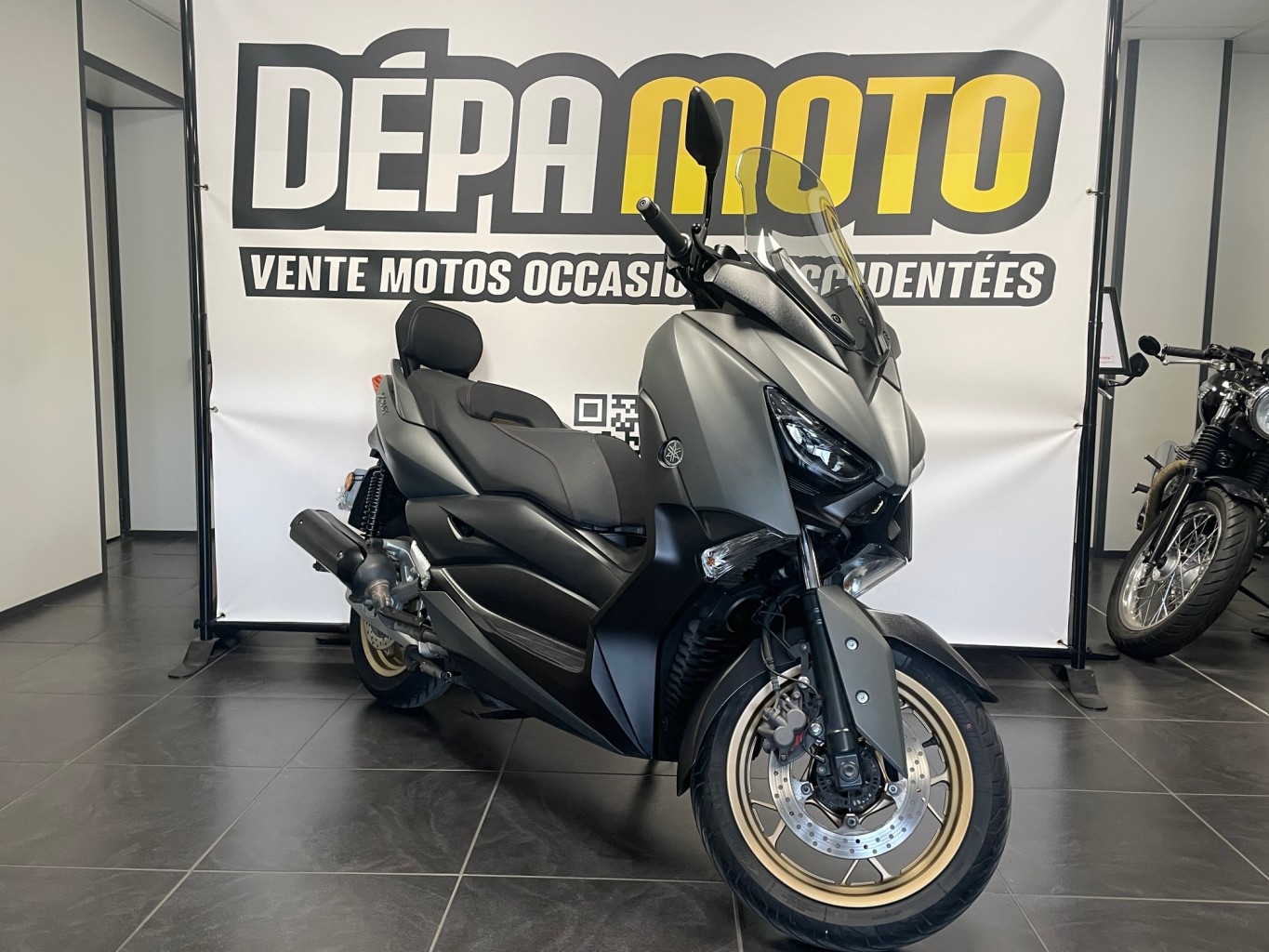 moto d’occasion YAMAHA XMAX