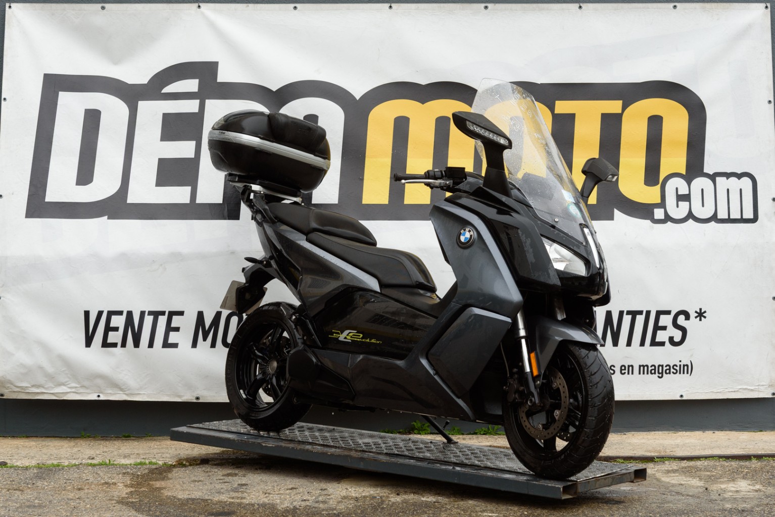 moto accidentée BMW  C EVOLUTION