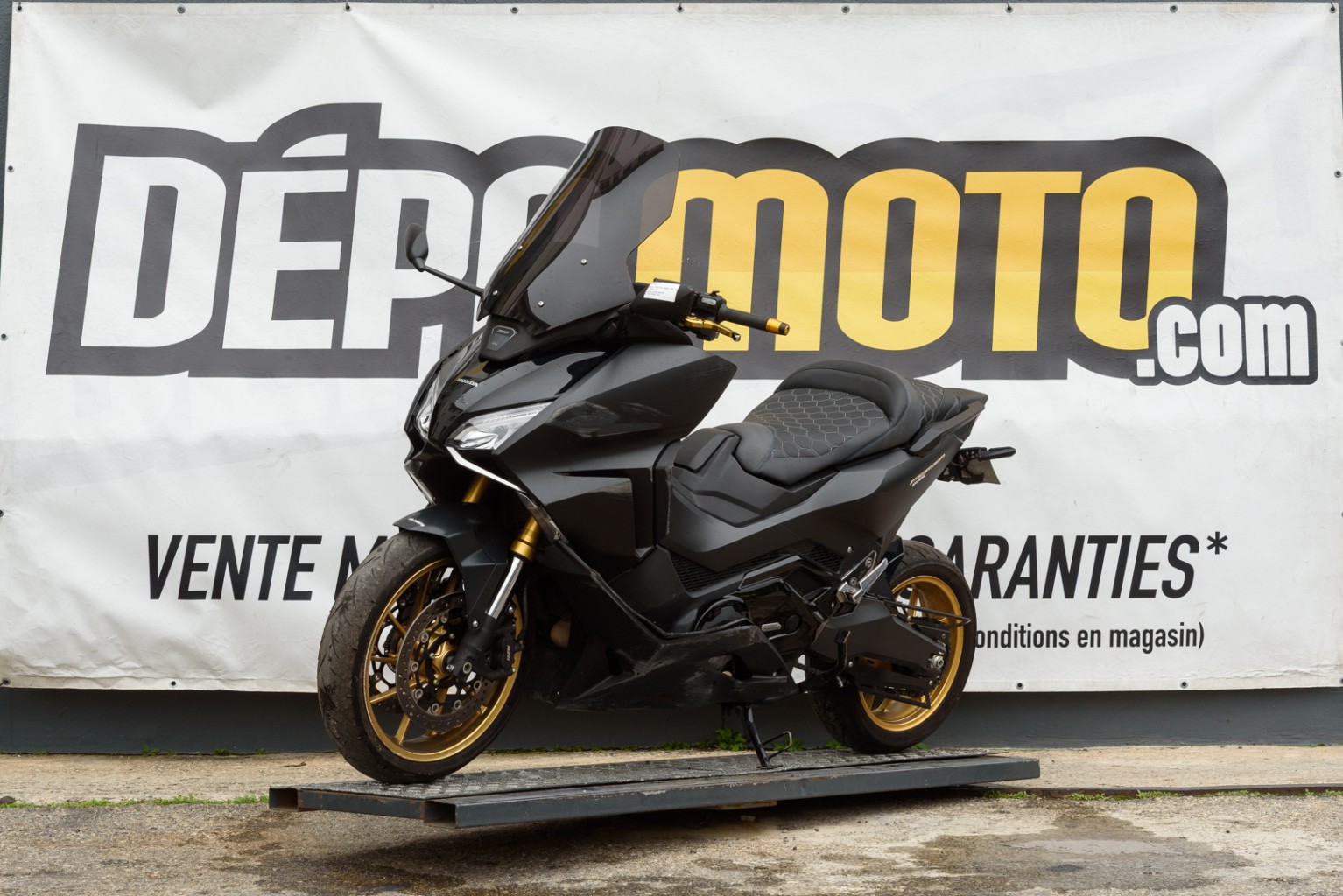 moto accidentée HONDAFORZA 750