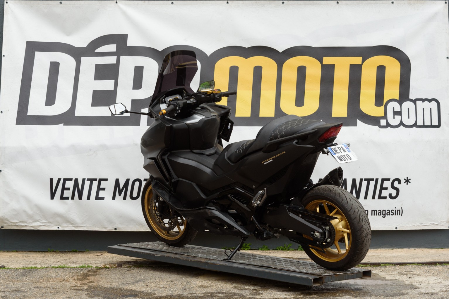 moto accidentée HONDAFORZA 750