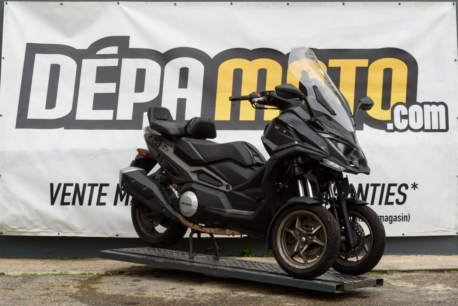 moto accidentée KYMCO  CV 3