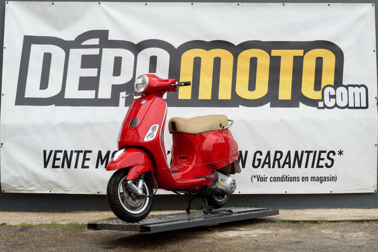 moto accidentée PIAGGIO VESPA 125