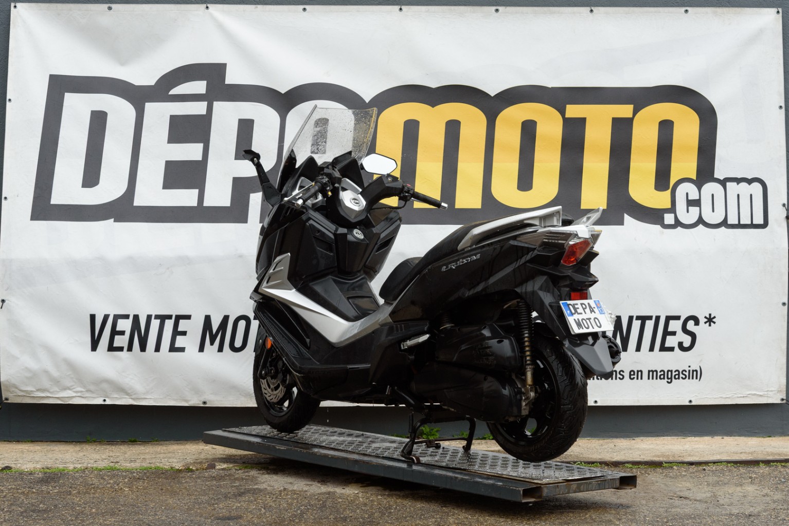 moto accidentée SYM CRUISYM 125