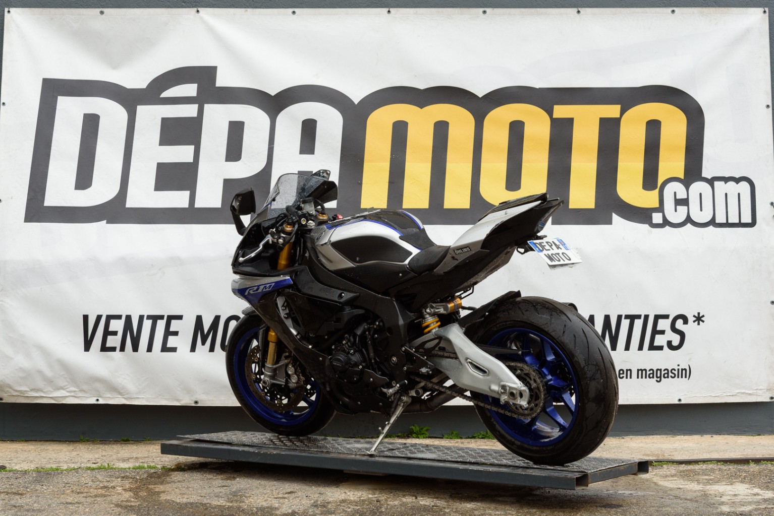 moto accidentée YAMAHA R1