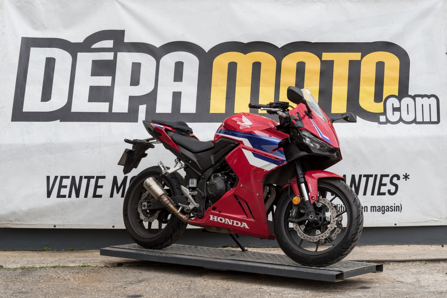 moto accidentée HONDA  CBR500