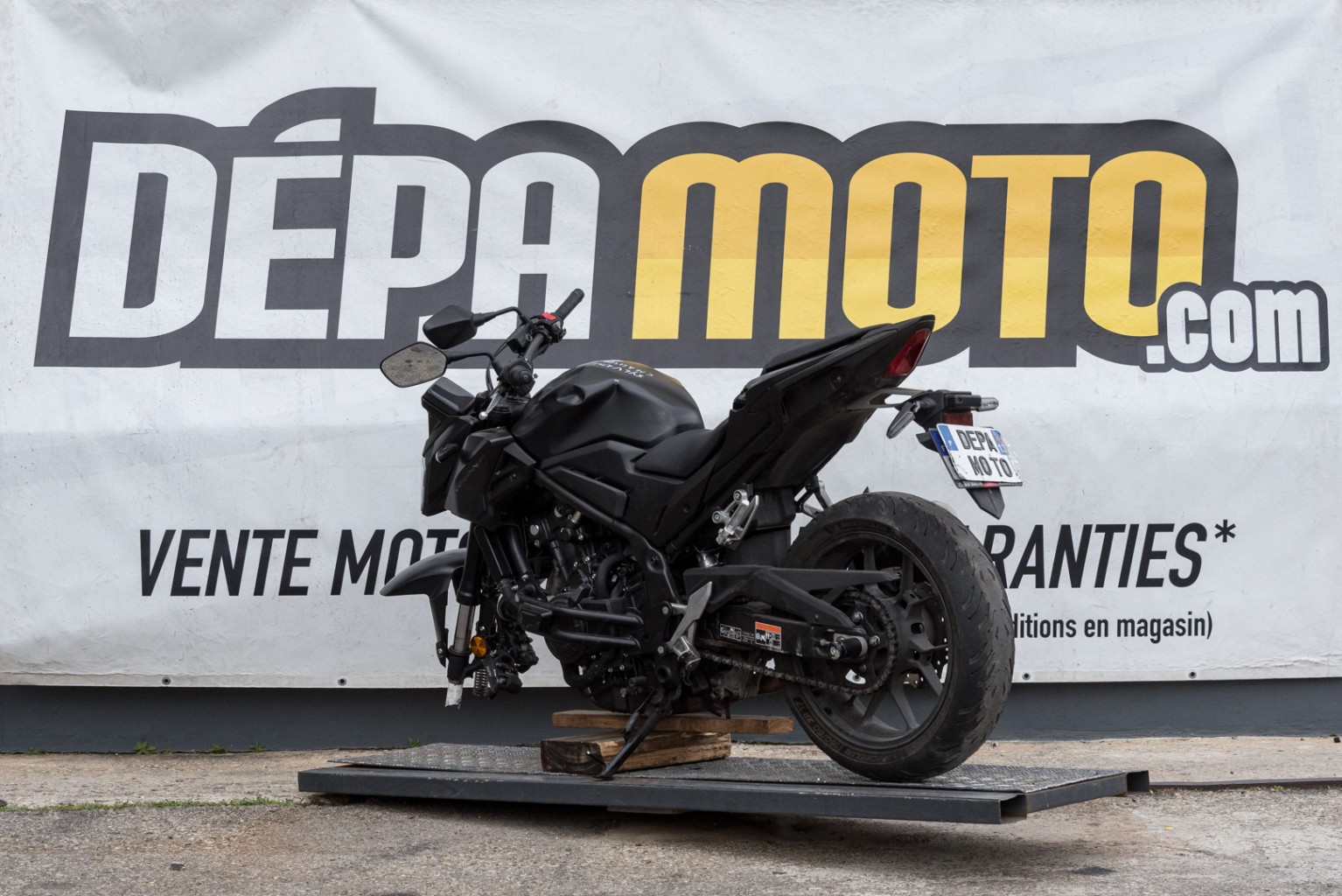 moto accidentée HONDAHORNET