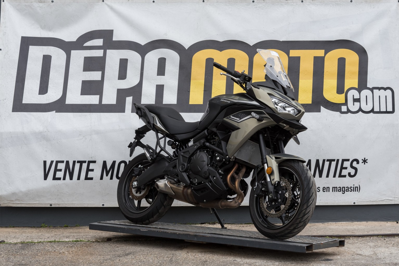 moto accidentée KAWASAKI  VERSYS 650