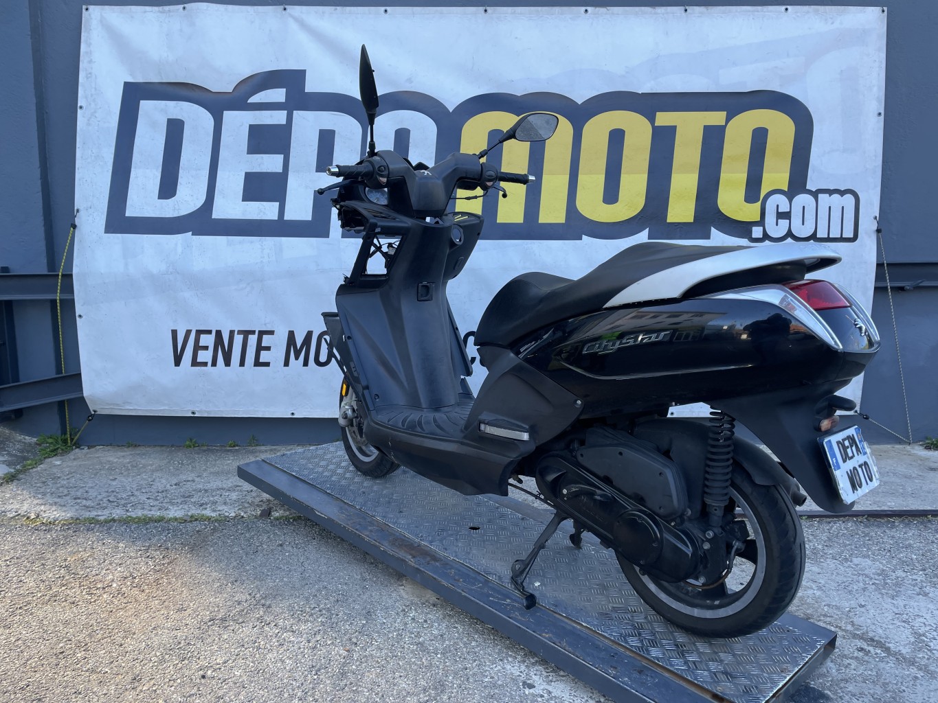 moto accidentée PEUGEOT CITYSTAR 50