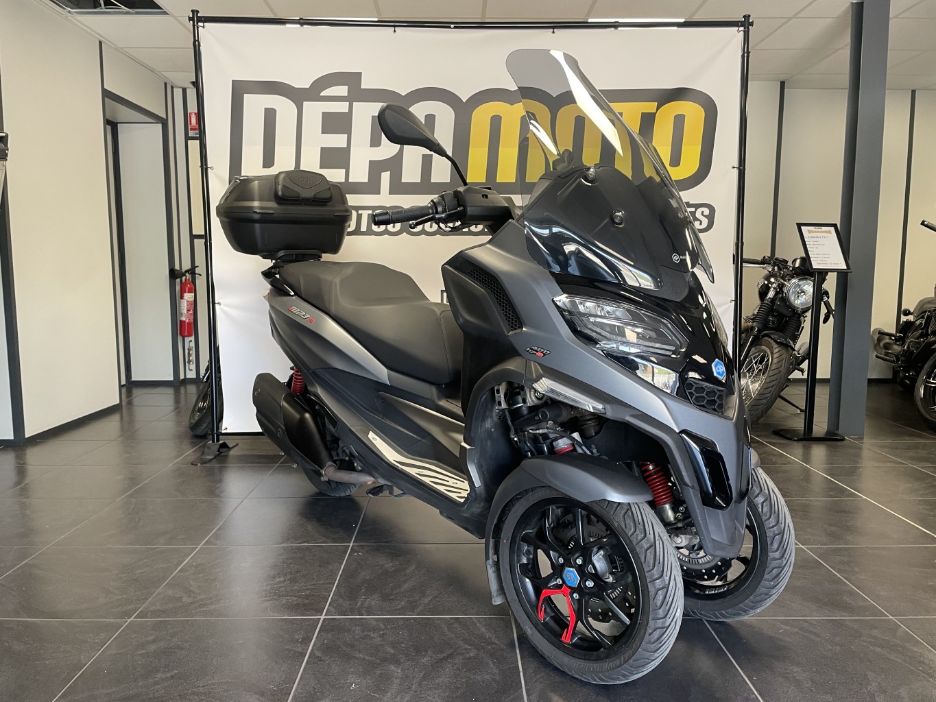 moto d’occasion PIAGGIO  MP3 400 HPE