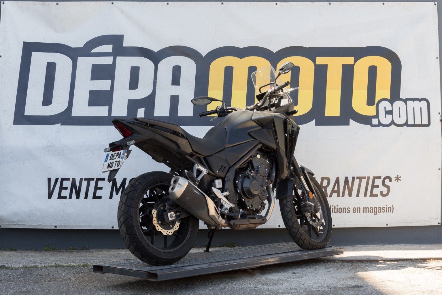 moto accidentée HONDACB 500 X