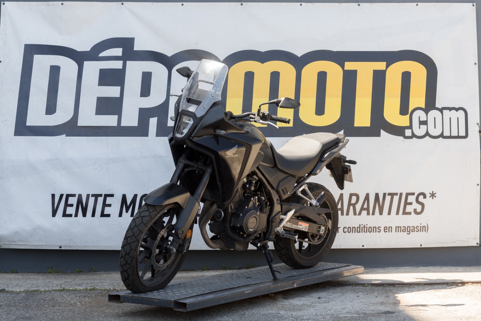 moto accidentée HONDACB 500 X