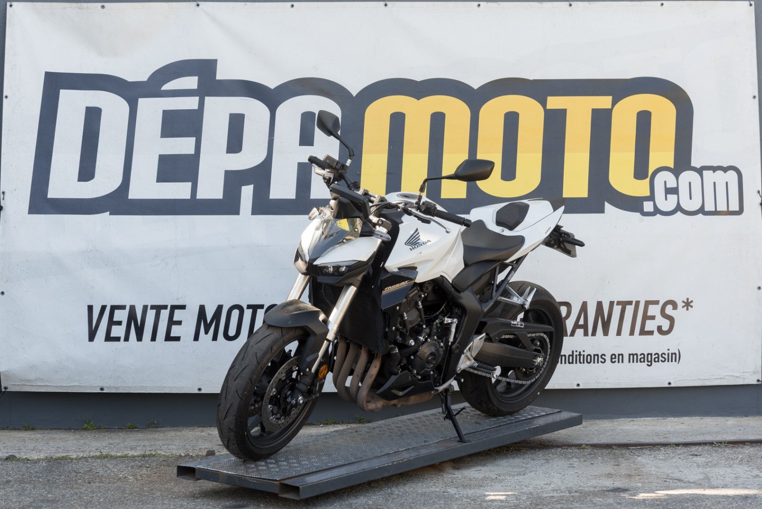 moto accidentée HONDACB1000