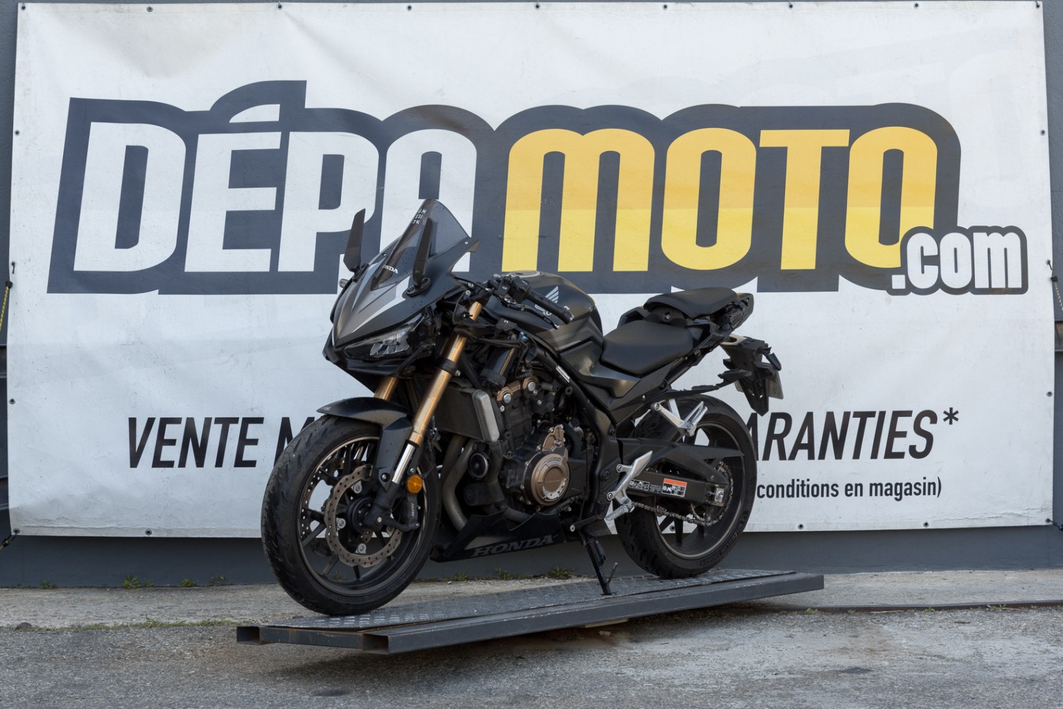 moto accidentée HONDACBR 500