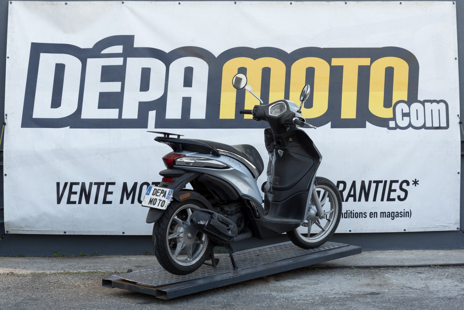 moto accidentée PIAGGIO LIBERTY 50