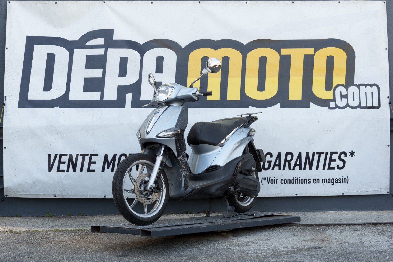 moto accidentée PIAGGIO LIBERTY 50