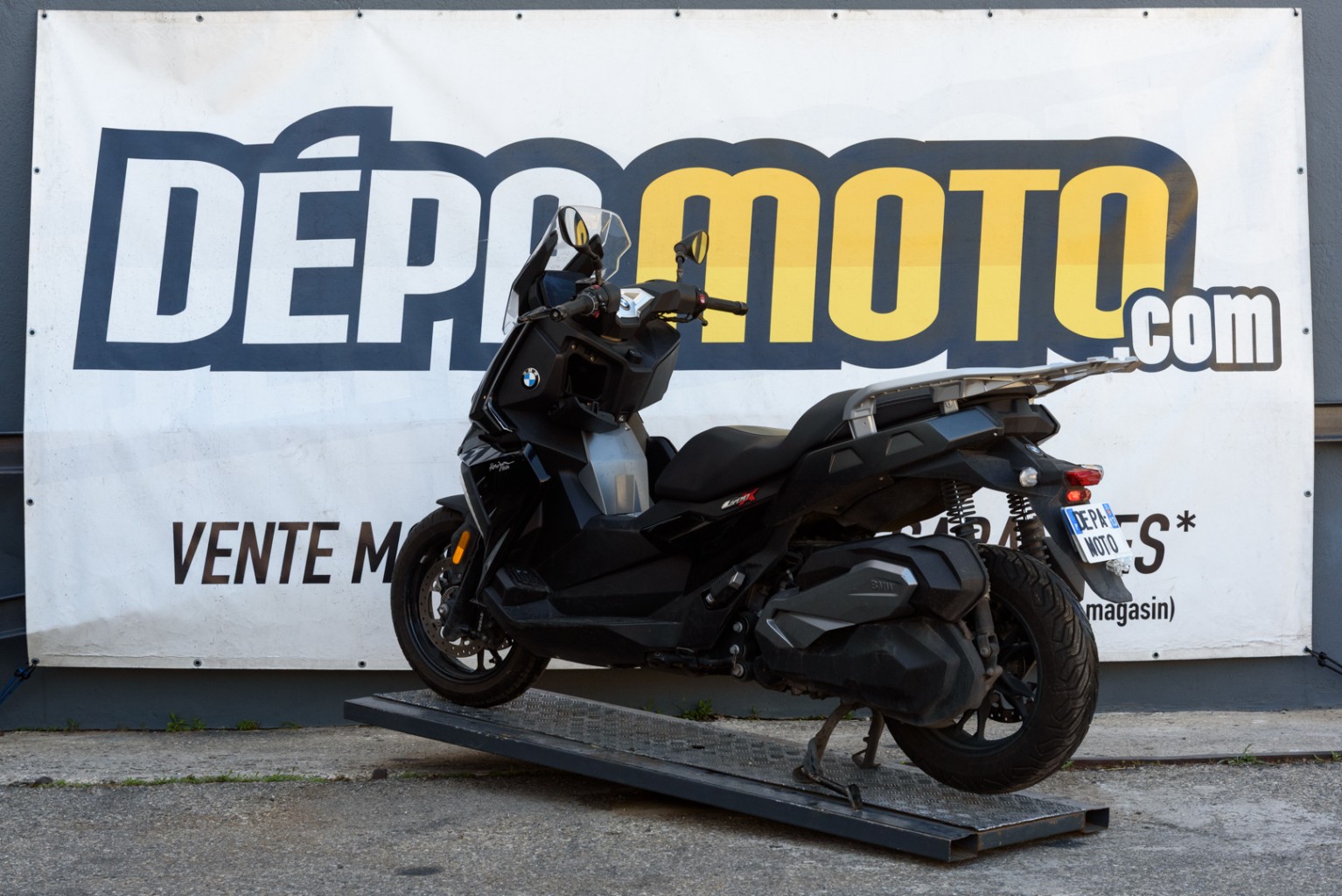 moto accidentée BMW C400X