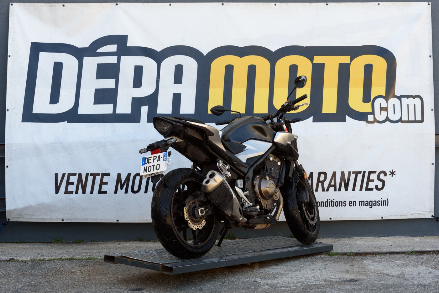 moto accidentée HONDA CB 500 FA