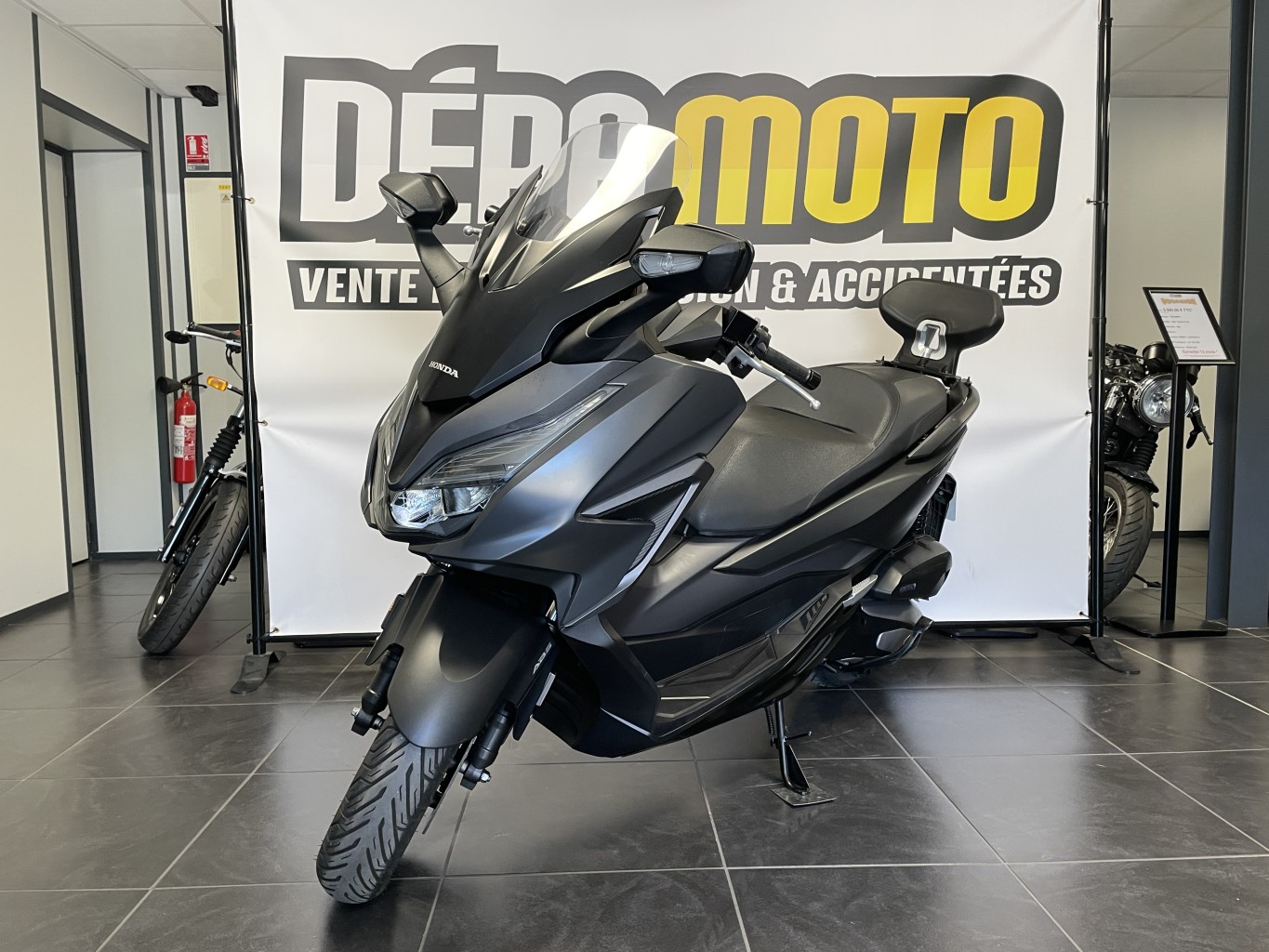 moto d’occasion HONDA FORZA 125