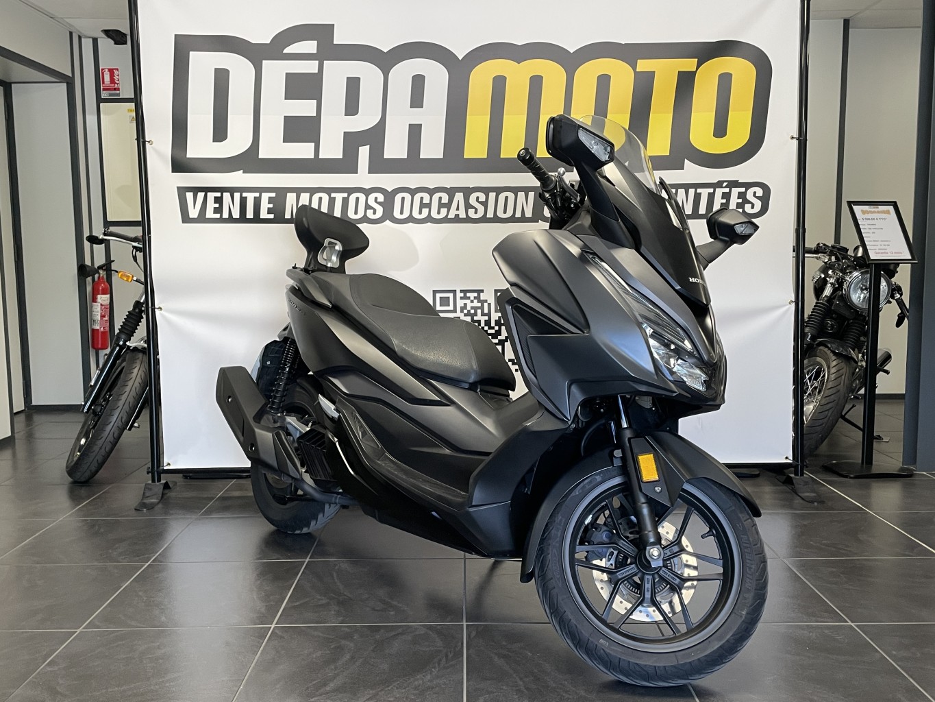 moto d’occasion HONDA  FORZA 125