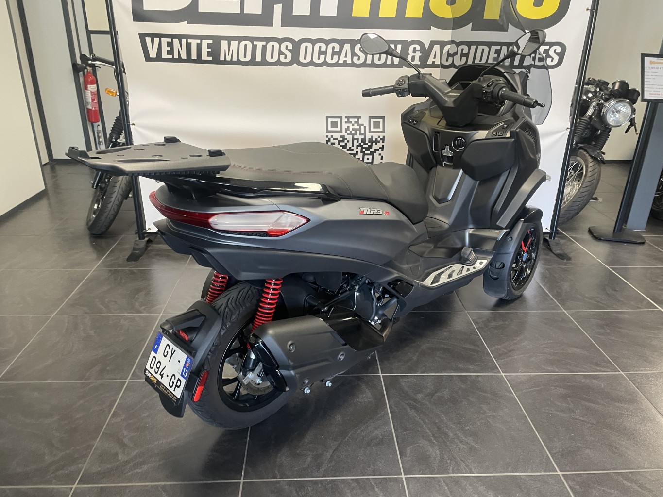 moto d’occasion PIAGGIOMP3 400