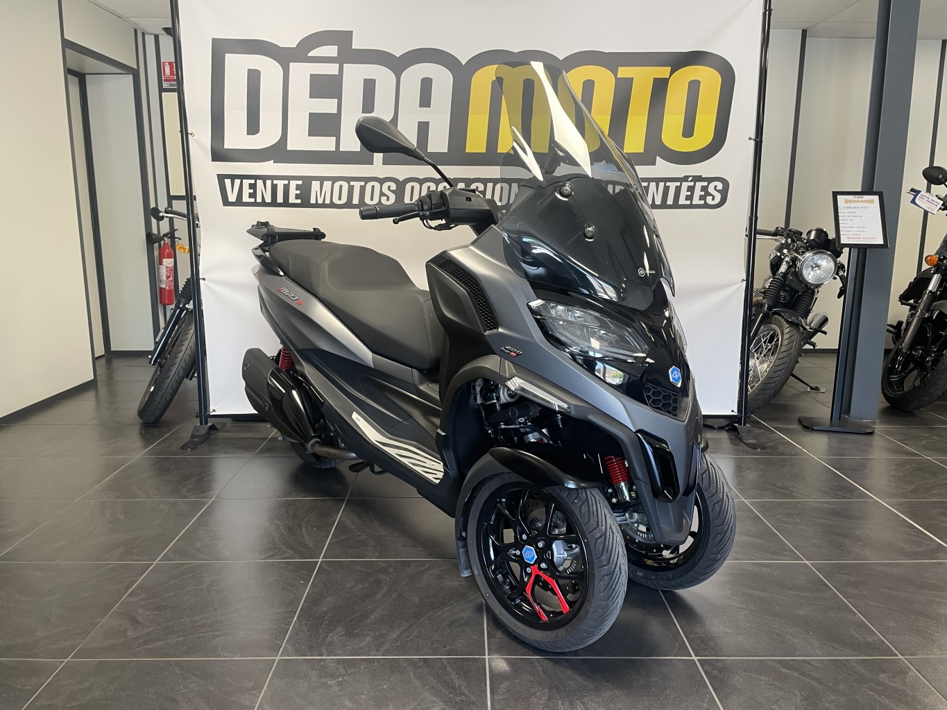 moto d’occasion PIAGGIO MP3 400