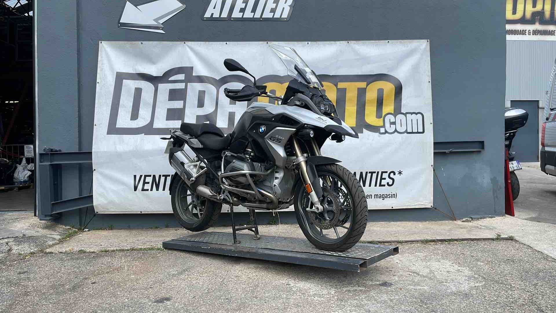 moto accidentée BMW  R1200GS
