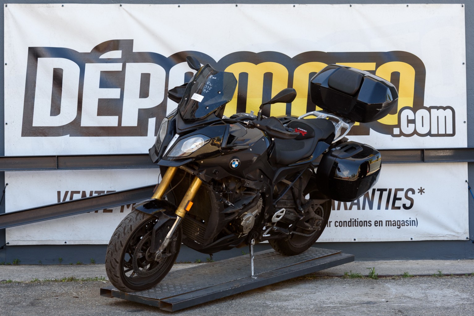 moto accidentée BMWS1000XR