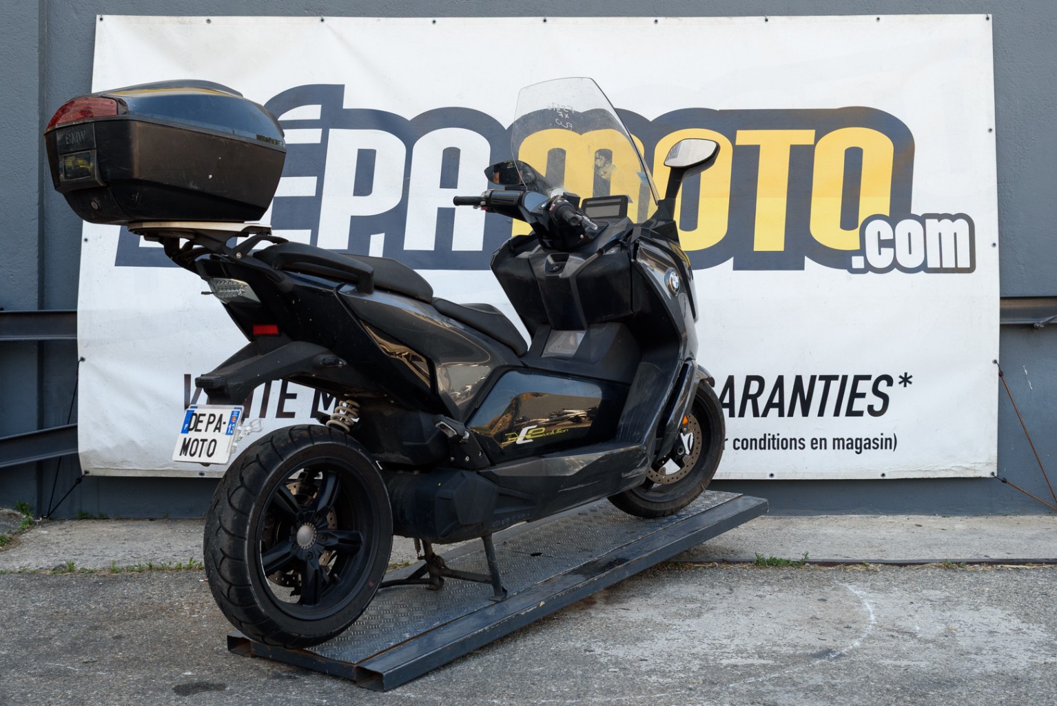 moto accidentée BMW C EVOLUTION
