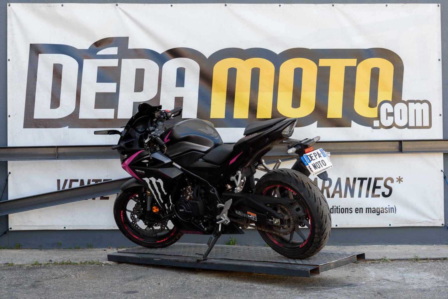 moto accidentée HONDACBR 500
