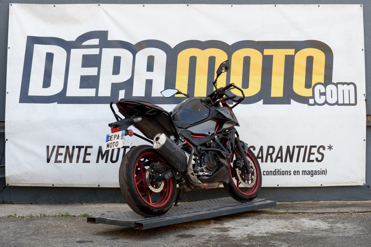 moto accidentée KAWASAKIZ500