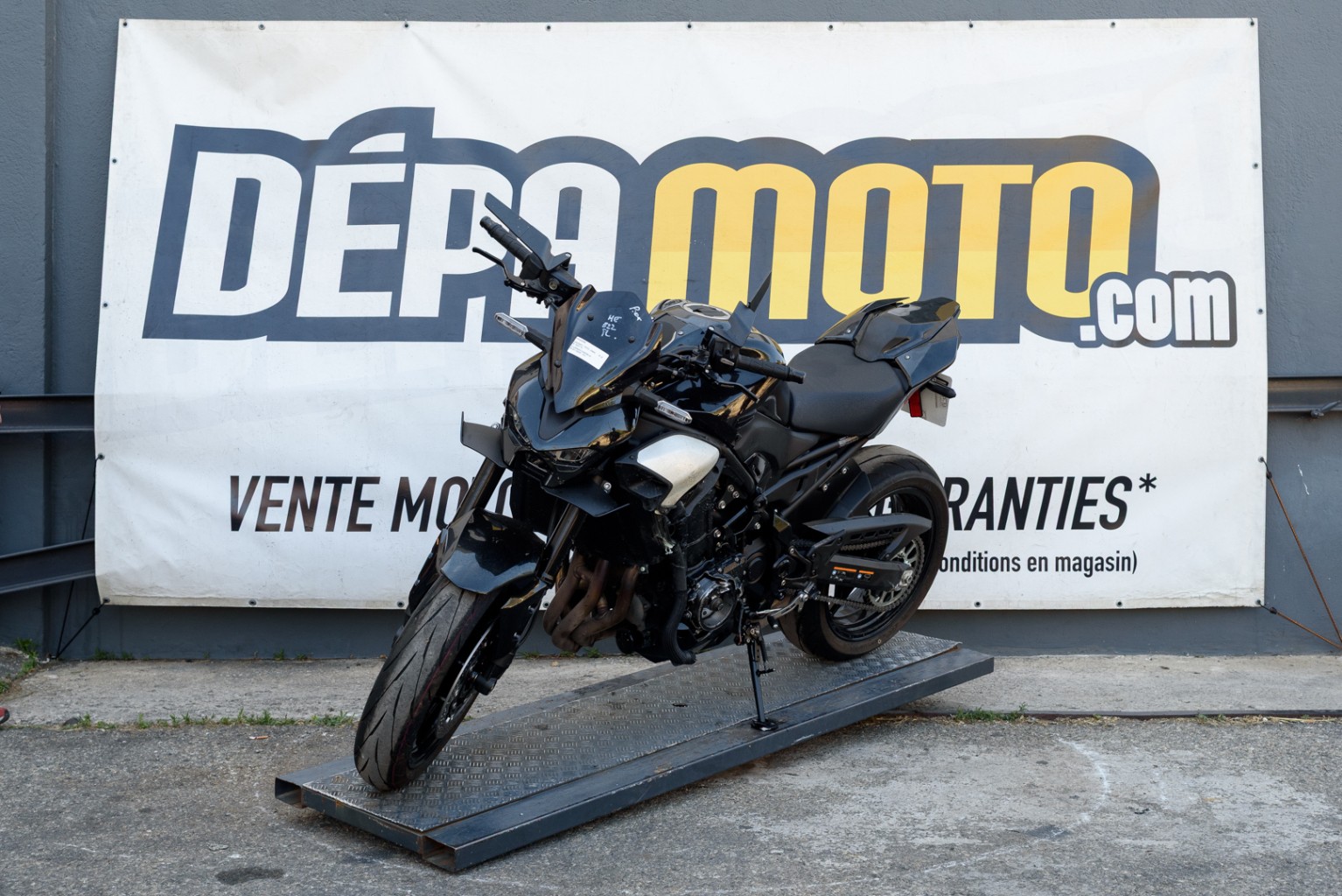 moto accidentée KAWASAKIZ900