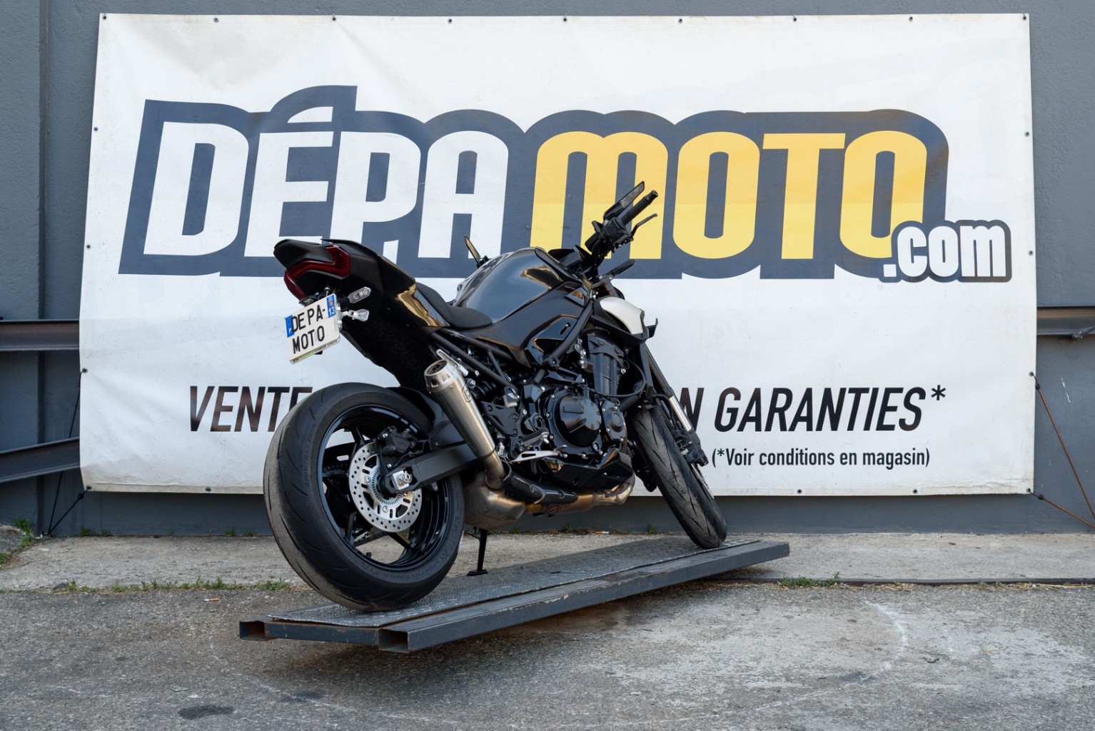 moto accidentée KAWASAKIZ900