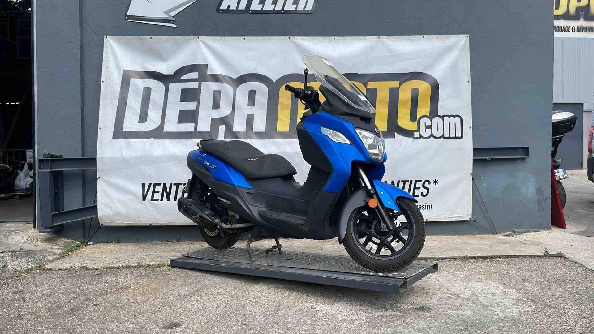 moto accidentée SYM JOYMAX 125