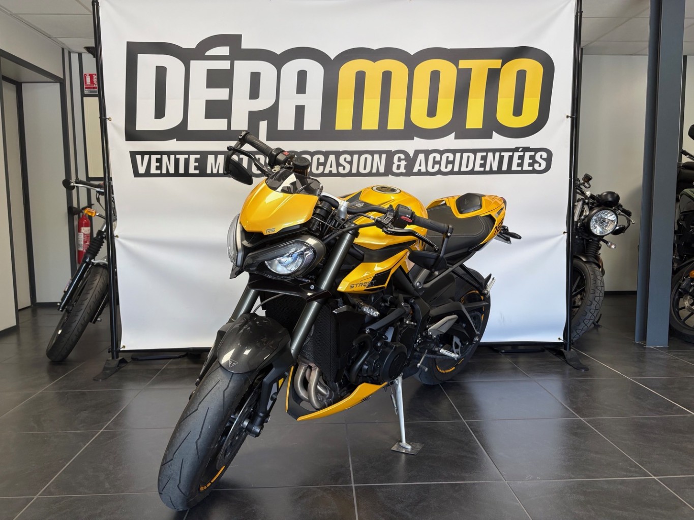 moto d’occasion TRIUMPHSTREET TRIPLE RS