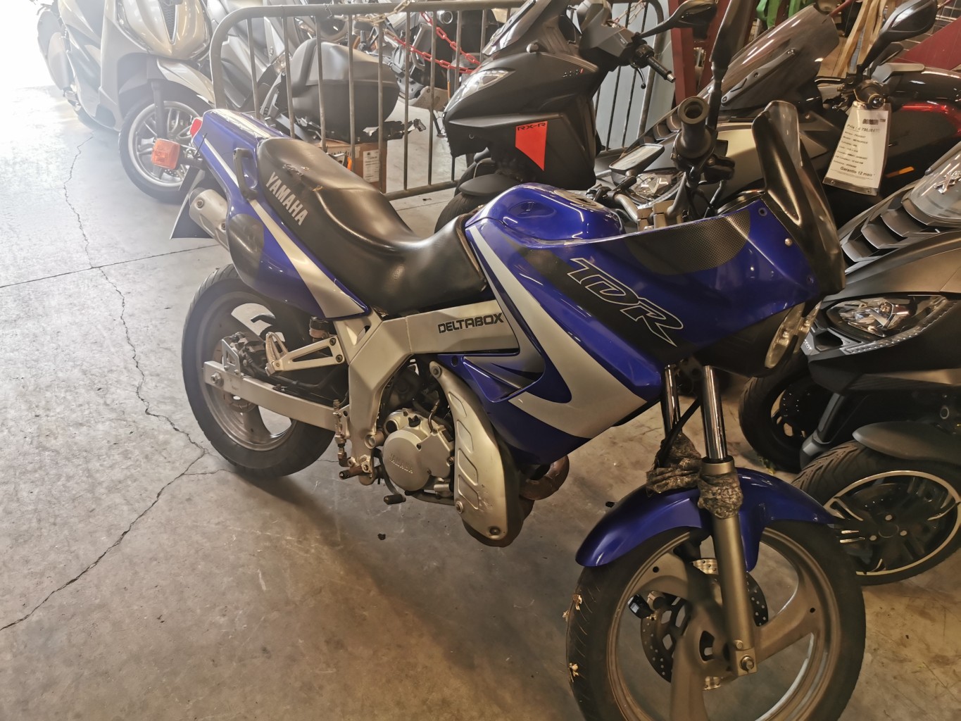 moto accidentée YAMAHA TDR 125