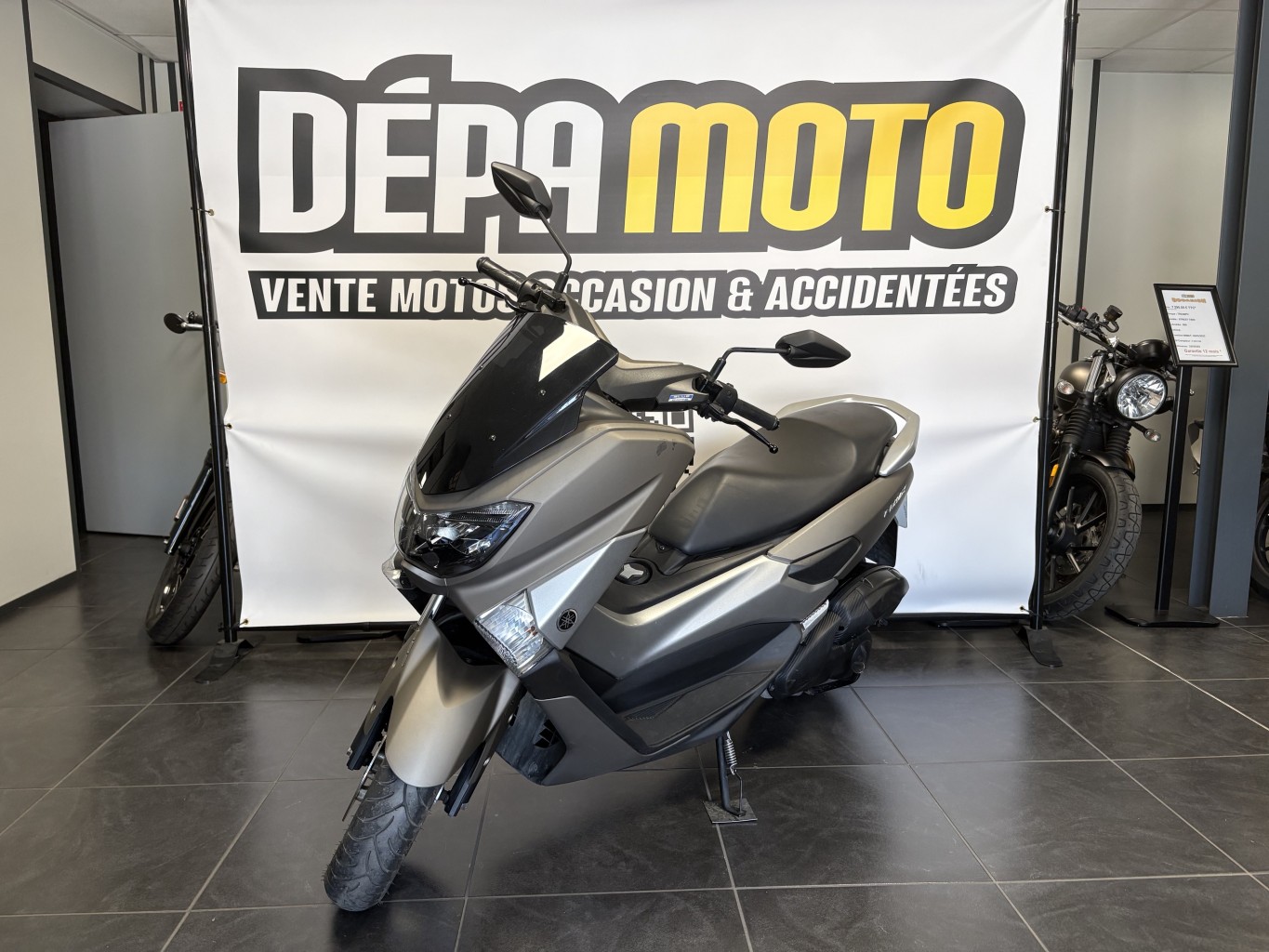 moto d’occasion YAMAHA NMAX 125