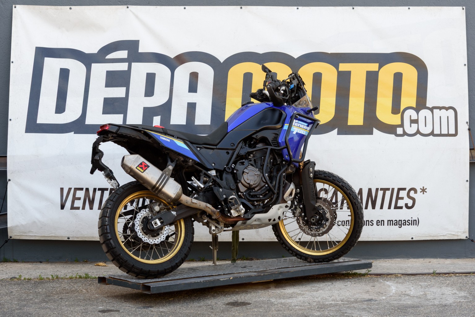 moto accidentée YAMAHATENERE 700