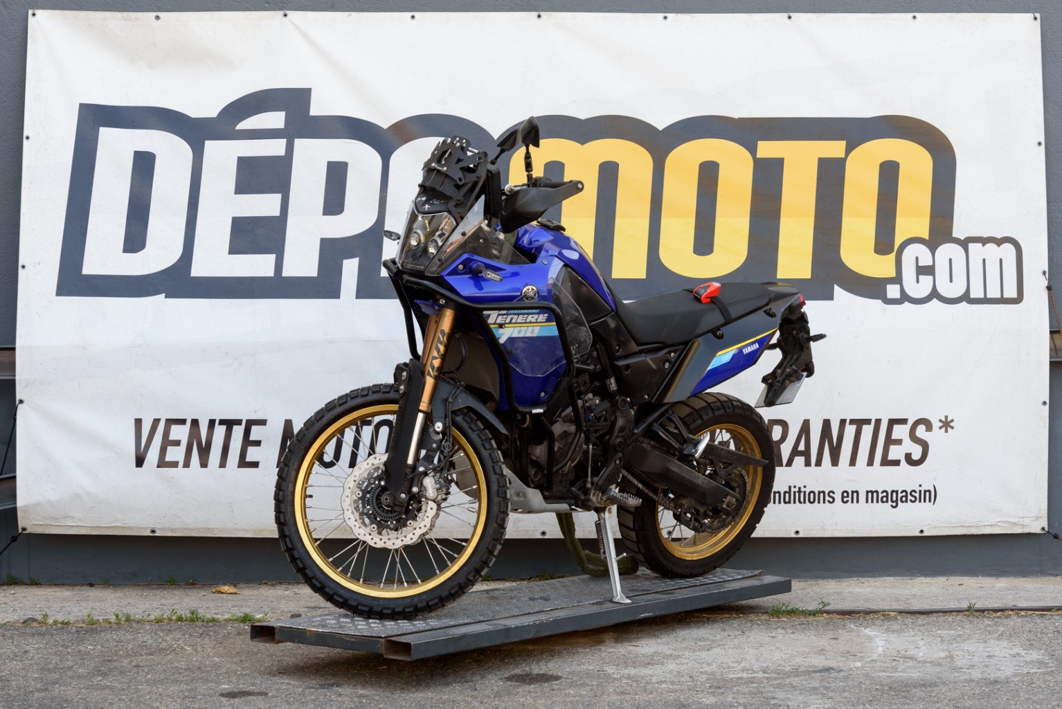 moto accidentée YAMAHATENERE 700