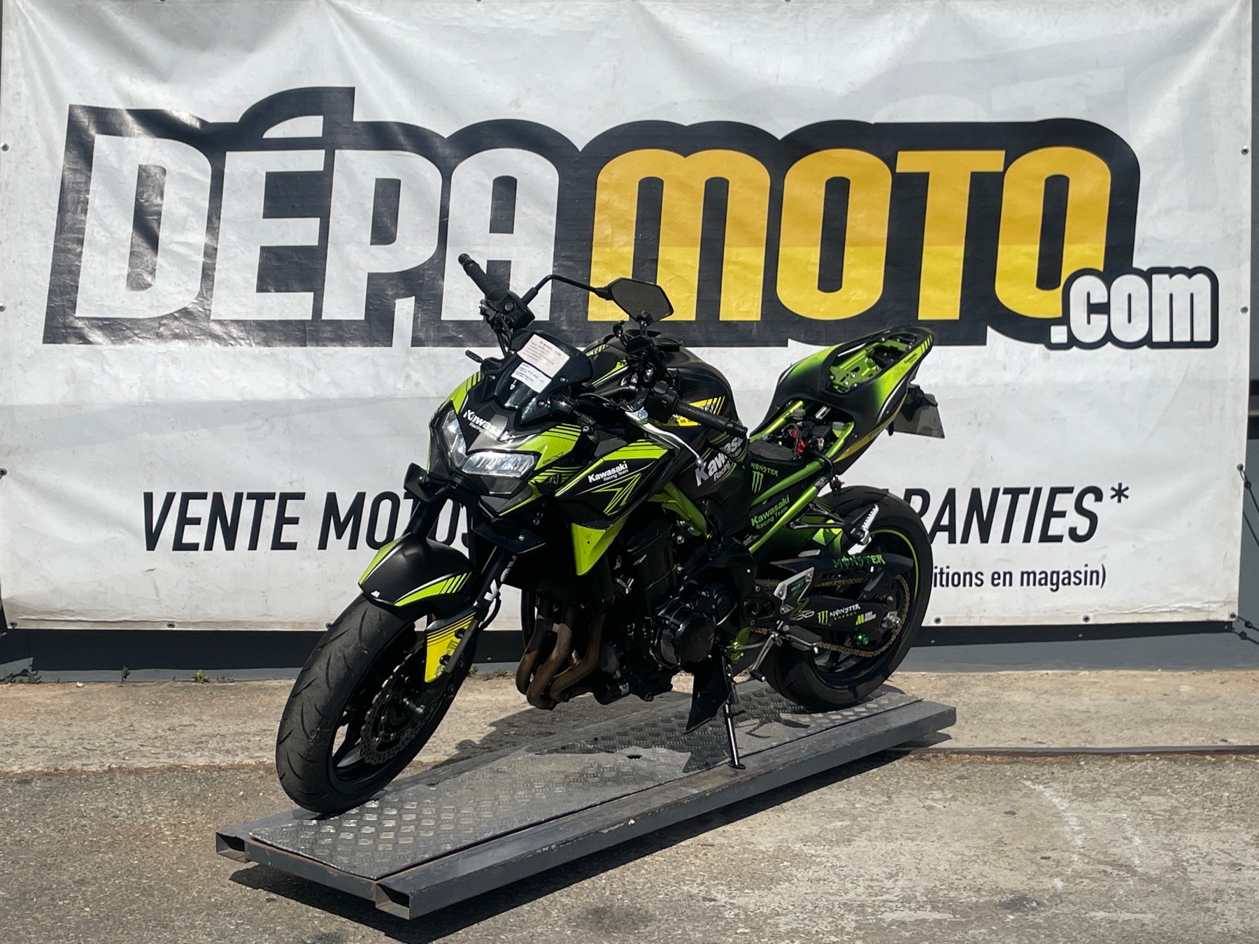 moto accidentée KAWASAKIZ900