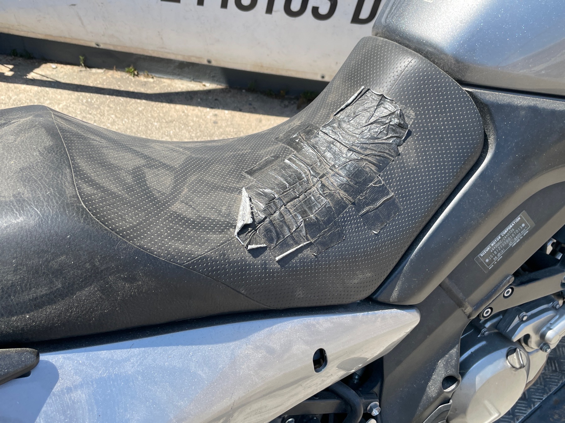 moto accidentée SUZUKIVSTROM 650
